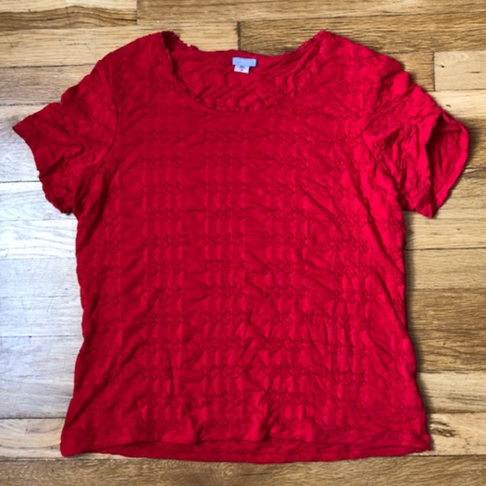Laura Scott Red Short Sleeve Crinkle Design Tee